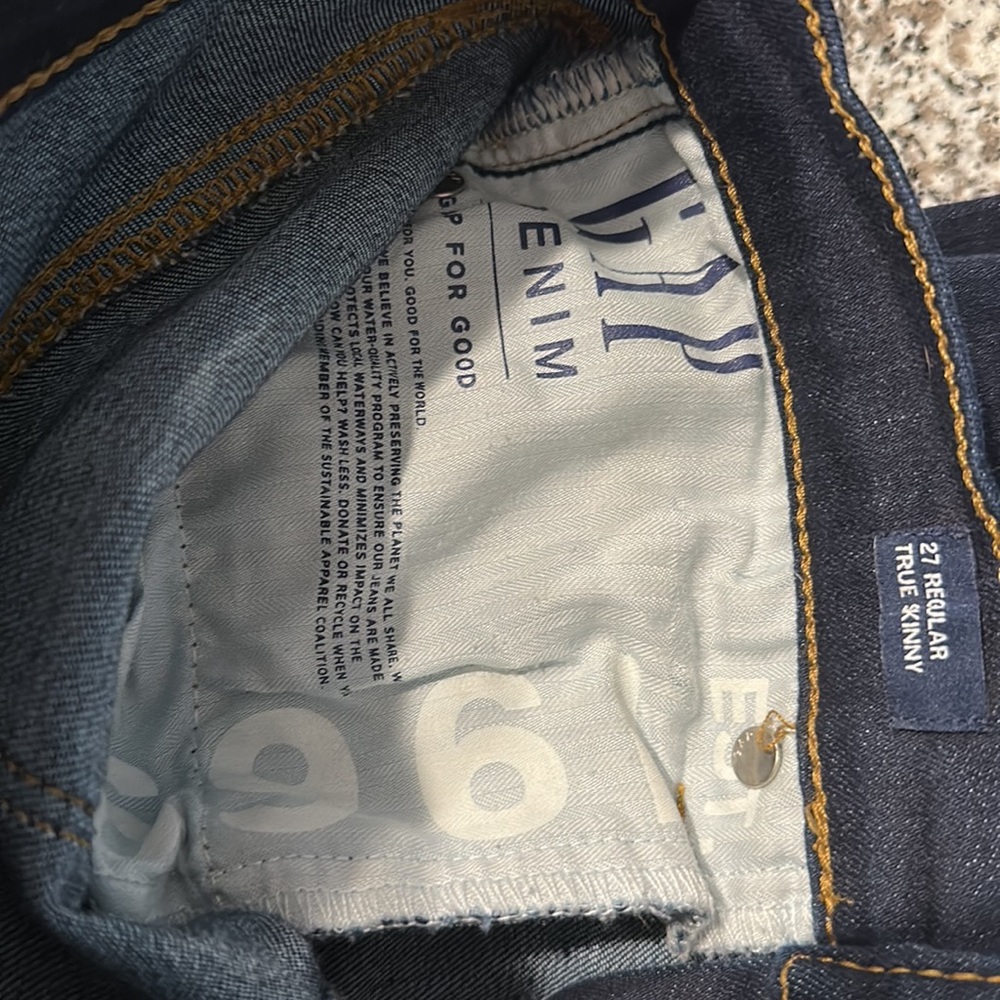 Gap Mid Rise Jeans - Skinny